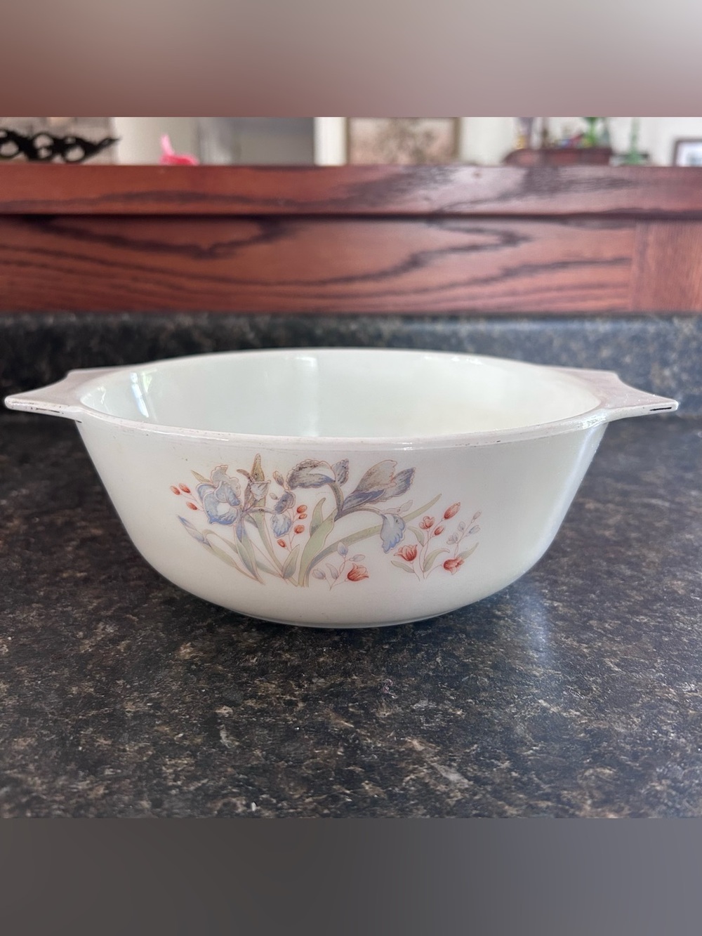 VTG Pyrex England Blue Iris Milk Glass Round Casserole Serving Baking Dish
